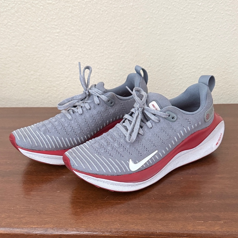 Nike Reactx Infinity Run 4 Gray & Red Athletic Shoes Sneakers Women Size7.5